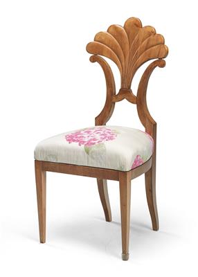 A Biedermeier Chair, - Di provenienza aristocratica