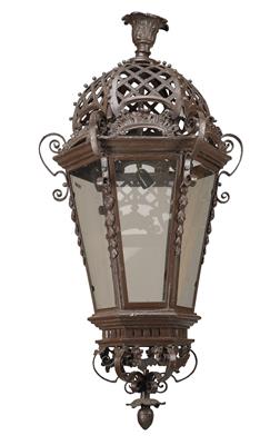 A Large Court Lantern, - Di provenienza aristocratica