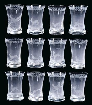 12 Water Glasses, - Di provenienza aristocratica