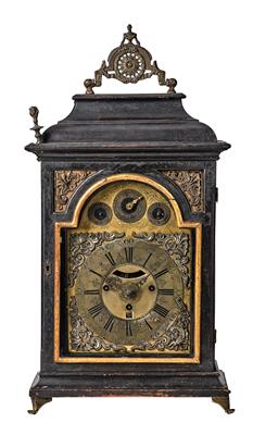 A Baroque Bracket Clock (‘Stockuhr’) “FX Bayer in Ollmütz”, - Majetek aristokratického původu a předměty důležitých proveniencí