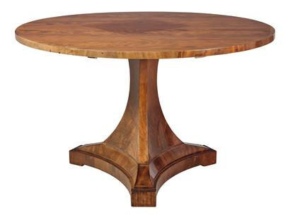 A Biedermeier Salon Table, - Majetek aristokratického původu a předměty důležitých proveniencí