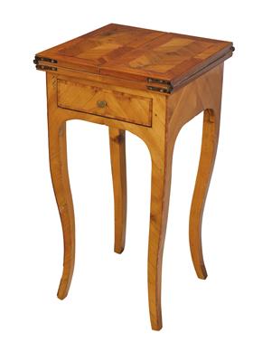 A Small Baroque Side Table, - Majetek aristokratického původu a předměty důležitých proveniencí