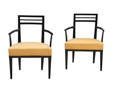 A Pair of Armchairs, - Majetek aristokratického původu a předměty důležitých proveniencí