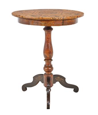 A Small Round Salon Side Table, - Di provenienza aristocratica