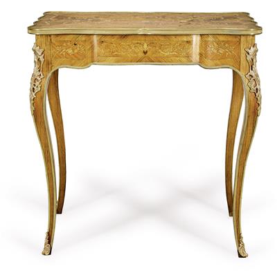 A Small Salon Table, - Asiatico, antiquariato e mobili - Parte 2