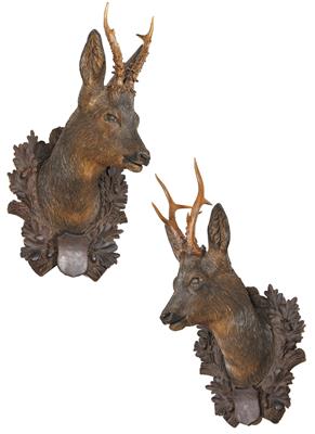 A Set of Two Hunting Trophies - Deer Heads with Antlers, - Nábytek