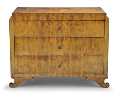 A Biedermeier Chest of Drawers, - Di provenienza aristocratica