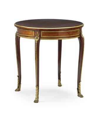 An Elegant French Salon Table, - Di provenienza aristocratica
