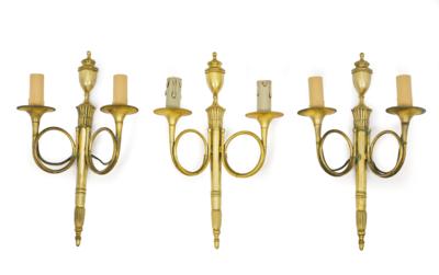 A Set of 3 Brass Appliques, - Nábytek