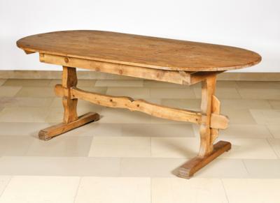 A Rustic Oval-Shaped Dining Table, - Lidový nábytek