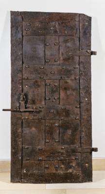 A Rare Late Gothic Iron Door, - Lidový nábytek