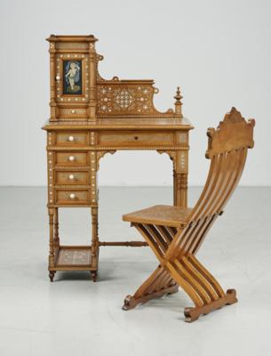Kl. Historismus-Schreibtischgarnitur im maurischen Dekor, - Furniture