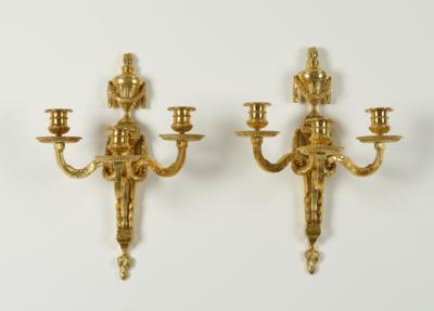 Paar kleine Wandappliken im Louis XVI-Stil, - Möbel Sonderauktion