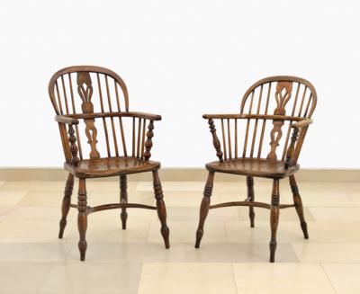 2 Windsor- Armlehnstühle, - Country furniture