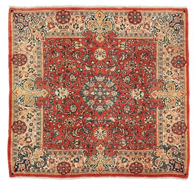 Saruk, - Oriental Carpets, Textiles and Tapestries