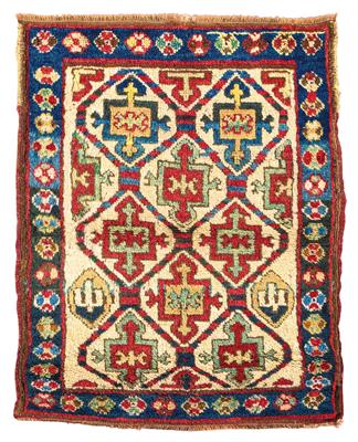 Kurdish, - Oriental Carpets, Textiles and Tapestries