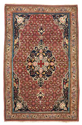 Bijar Halvai, - Oriental Carpets, Textiles and Tapestries