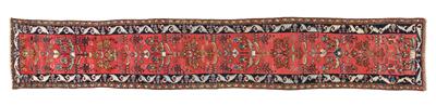 Lilian gallery, - Oriental Carpets, Textiles and Tapestries