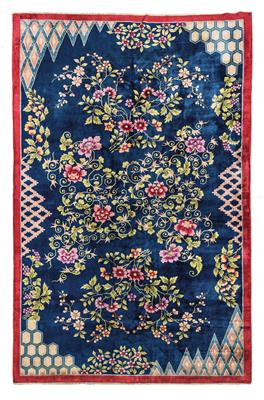 China Teppich, - Orientteppiche, Textilien und Tapisserien