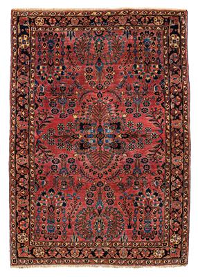 Saruk, - Oriental Carpets, Textiles and Tapestries