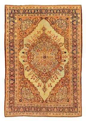 Tabriz Haji Jalili, - Oriental Carpets, Textiles and Tapestries
