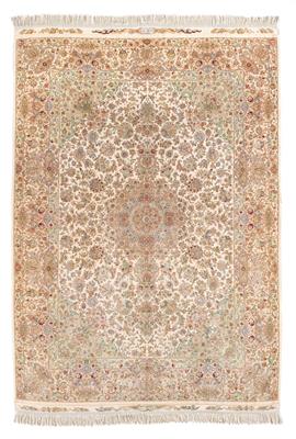 Tabriz Finest Quality, - Oriental Carpets, Textiles and Tapestries