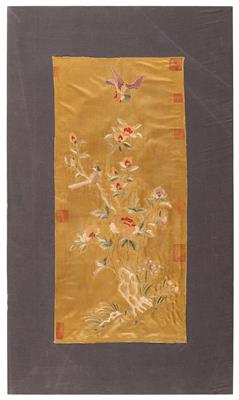 Chinesische Seidenstickerei, China, ca. 70 x 32 cm, - Orientteppiche, Textilien und Tapisserien