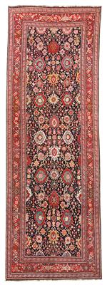 Karabakh Kelley, South Caucasus, c. 578 x 200 cm, - Oriental Carpets, Textiles and Tapestries