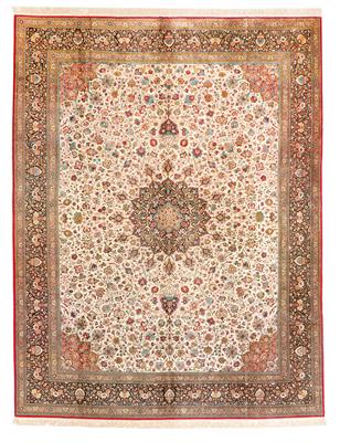 Ghom Silk, Iran, c. 404 x 313 cm, - Orientální koberce, textilie a tapiserie