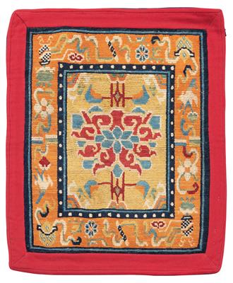 Lotusteppich, Tibet, ca. 83 x 68 cm, - Orientteppiche, Textilien und Tapisserien