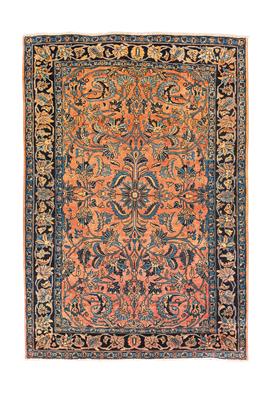 Saruk, - Oriental Carpets, Textiles and Tapestries