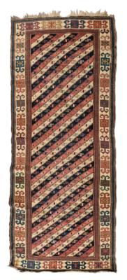 Akstafa, Südkaukasus, ca.275 x 115 cm, - Orientteppiche, Textilien und Tapisserien
