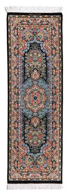 Ghom Seide fein, Iran, ca.203 x 66 cm, - Orientteppiche, Textilien und Tapisserien