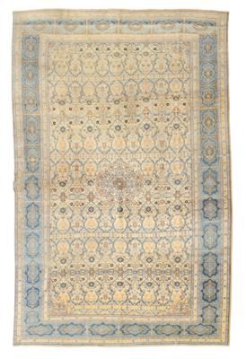 Tabriz Haji Dalili, Iran, c.450 x 290 cm, - Oriental Carpets, Textiles and Tapestries