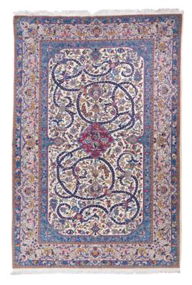 Isfahan, Iran, c. 219 x 147 cm, - Orientální koberce, textilie a tapiserie