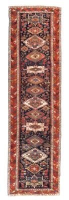 Karadja, Iran, c. 442 x 124 cm, - Oriental Carpets, Textiles and Tapestries
