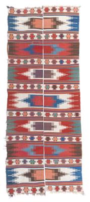 Konya Kelim, Westanatolien, ca. 380 x 155 cm, - Orientteppiche, Textilien & Tapisserien