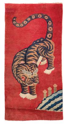 Tigerteppich, Tibet, ca. 130 x 65 cm, - Orientteppiche, Textilien & Tapisserien