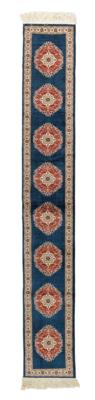 Hereke Seide 8 x 8, Türkei, ca. 223 x 33 cm, - Oriental Carpets, Textiles and Tapestries