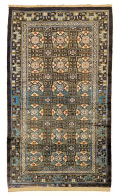 Imperialer Seiden-Metallteppich, Nordostchina, ca. 210 x 121 cm, - Tappeti orientali, tessuti, arazzi