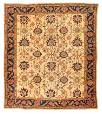Uschak, Westanatolien, ca. 358 x 345 cm, - Oriental Carpets, Textiles and Tapestries