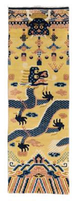 Ningxia, West China, c. 229 x 76 cm, - Oriental Carpets, Textiles and Tapestries