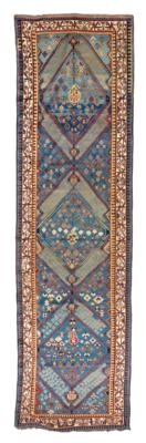 Sarab, Iran, c. 515 x 142 cm, - Orientální koberce, textilie a tapiserie