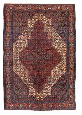 Senneh, Iran, c. 195 x 131 cm, - Oriental Carpets, Textiles and Tapestries