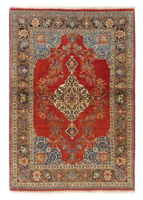 Tabriz, Iran, c. 210 x 145 cm, - Oriental Carpets, Textiles and Tapestries