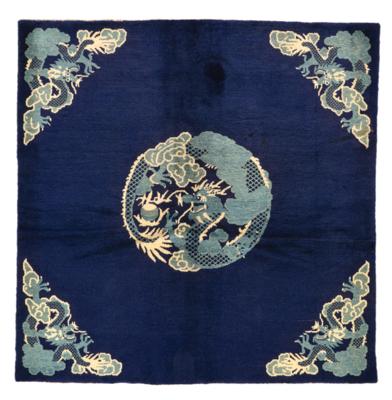 Beijing, Northeast China, c. 190 x 188 cm, - Orientální koberce, textilie a tapiserie