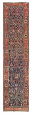 Bachschayesch, Iran, ca. 490 x 120 cm, - Oriental Carpets, Textiles and Tapestries