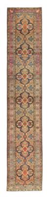 Heriz, Iran, ca. 496 x 95 cm, - Oriental Carpets, Textiles and Tapestries