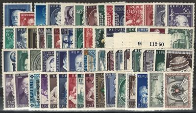 ** - Österr. 1948/1956 - 75 versch. Sonderm. (aus   ANK Nr. 939/1039), - Stamps