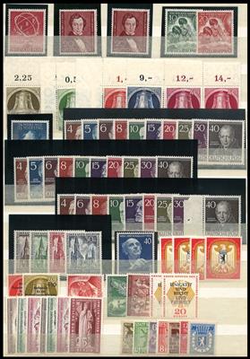 ** - Berlin Partie Dubl. ab 1950 u.a. Nr. 71 u. 82/86 (Paar) sowie 91/100, - Briefmarken